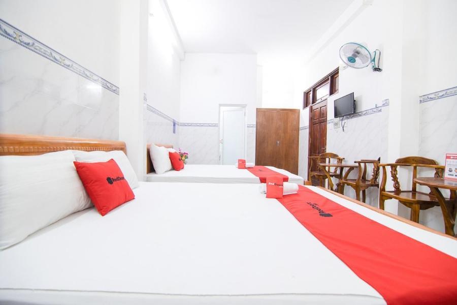 Reddoorz Hoang Tuan Hotel Ciudad Ho Chi Minh  Exterior foto
