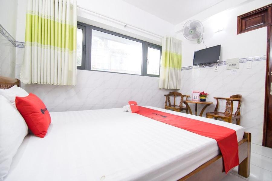 Reddoorz Hoang Tuan Hotel Ciudad Ho Chi Minh  Exterior foto