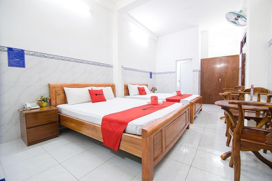 Reddoorz Hoang Tuan Hotel Ciudad Ho Chi Minh  Exterior foto